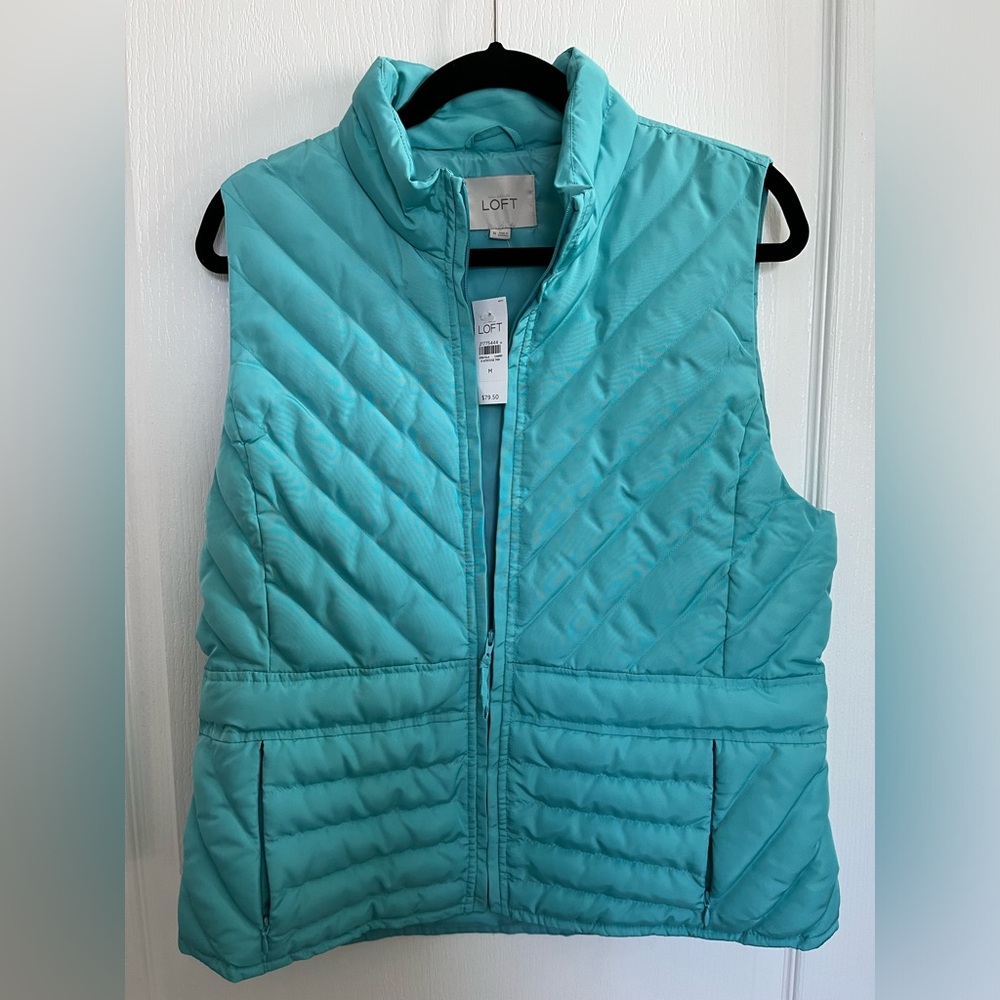 Loft Puffer Down Vest Medium New with Tag.